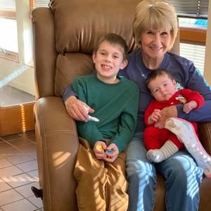 Meet your Posher, Joanie